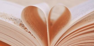 Dos libros para atreverse con la poesía